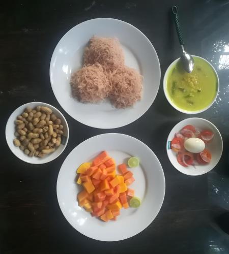 Đồ ăn tại/gần biệt thự