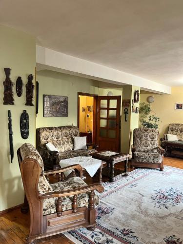 Χώρος καθιστικού στο Maisonette in the center
