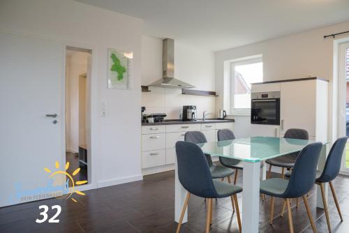 Dapur atau dapur kecil di Sünnenhuus 32 - Dein Ferienhaus an der Thülsfelder Talsperre