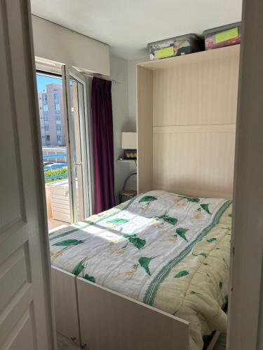 Appartement fréjus avec piscine - plage - parking