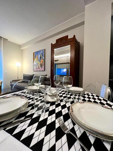 Design District Luxury Apartment