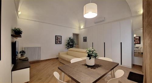 Foto Ventura Home - Casa Vacanze Lecce con Giardino a due passi dal Centro 1