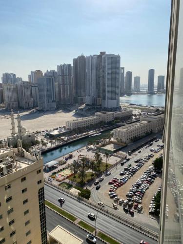 Vista general de Sharjah o vista desde el apartamento