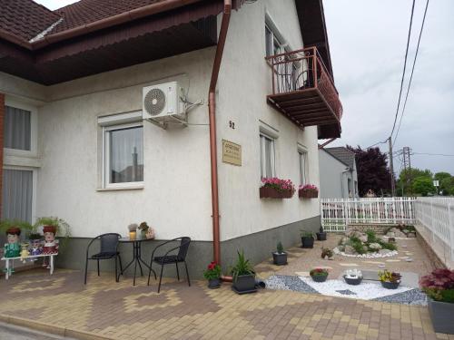 Balkón nebo terasa v ubytování Alfa Apartman