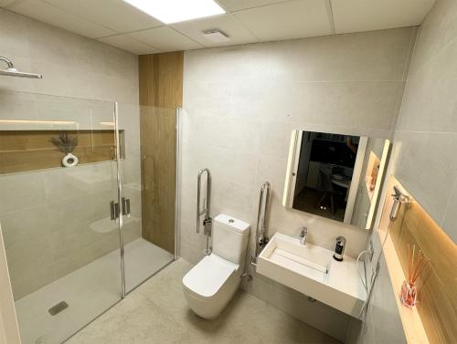 Apartamento céntrico cerca de Torres de Serrano y Viveros