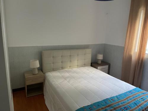 Ένα ή περισσότερα κρεβάτια σε δωμάτιο στο Casa dos Plátanos