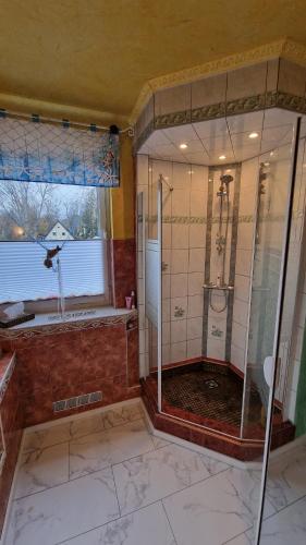 Koupelna v ubytování Apartment Villa Karena mit 2 Schlafzimmern