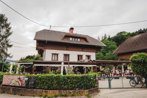 Die Labsalerie - Urlauben am Wörthersee
