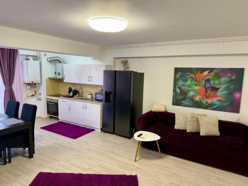 Kuchyň nebo kuchyňský kout v ubytování Airport Apartment 70 squared meters