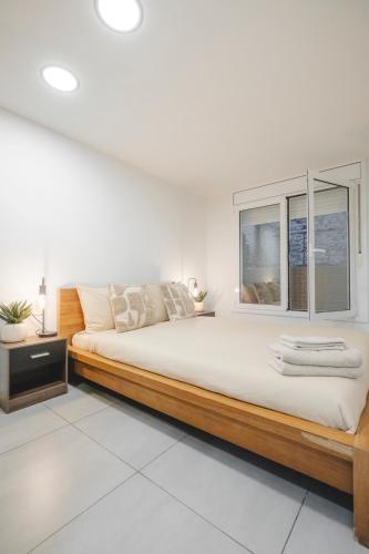 Chic Poble Nou Loft Terrace & Close to The Beach