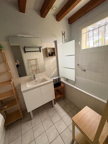 Et badeværelse på Maison de vacances à Cazaux