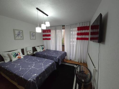 Gallery image of Apartaments Mukarram in Santiago