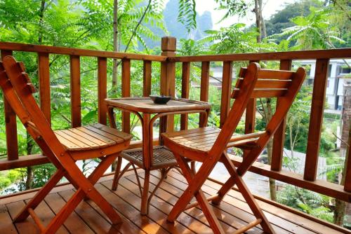 Moondance Boutique Resortにあるバルコニーまたはテラス