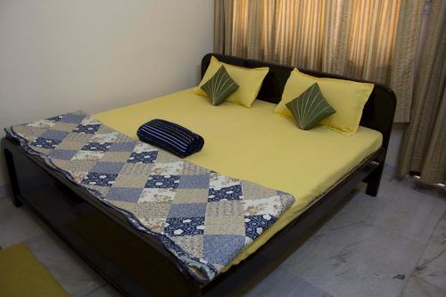 Gallery image of Wow Rooms 4 You in Jabalpur