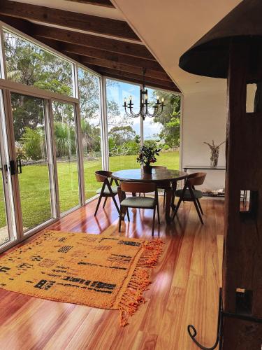 CudgenにあるForest Hill Retreat-Private 10 acre Upscale Property with lots of extrasのギャラリーの写真