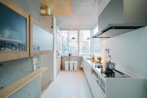 Kuchyň nebo kuchyňský kout v ubytování Tokyo Cabin