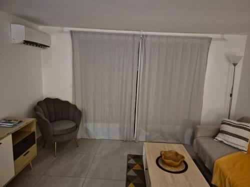 Χώρος καθιστικού στο Beachfront apartment