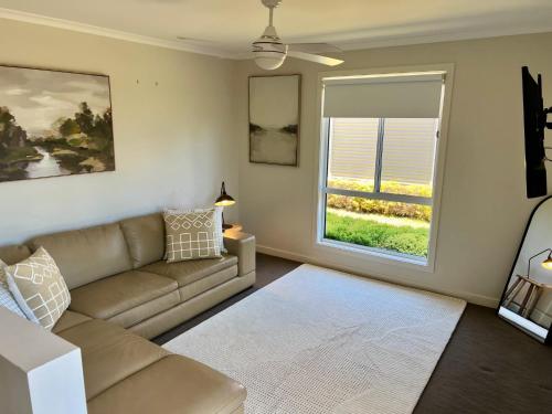 Zona de estar de Riptide - Pet friendly outside WiFi