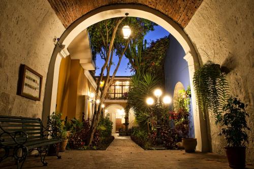 Κήπος έξω από το La Hostería Boutique Hotel