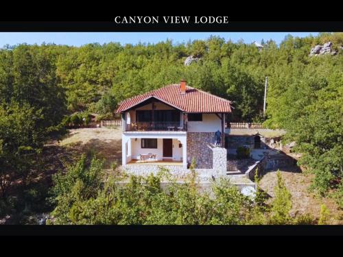 Příroda nedaleko hostelu