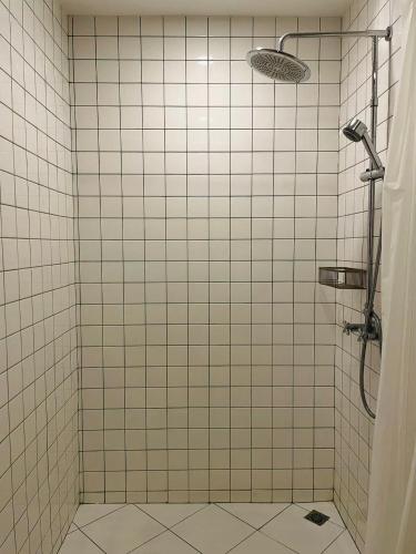 Un baño de Tali-Yailai Hostel