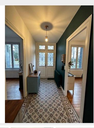 Maison Bourgeoise Élégante pour 10 Pers Confort Moderne & Charme à Montrichard