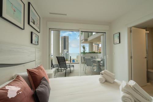 Silver Tower 7B