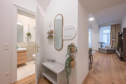 1 BDR - Apartment Diamond, right near Vienna's Old City