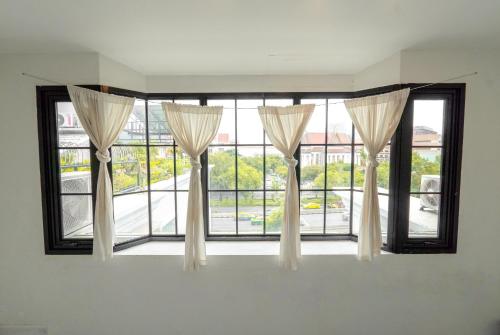 Foto dalla galleria di The Local Khaosan Bangkok Hotel a Bangkok
