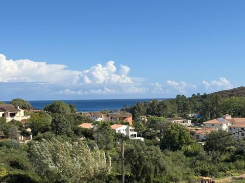 Appartement mezzanine proche de la mer