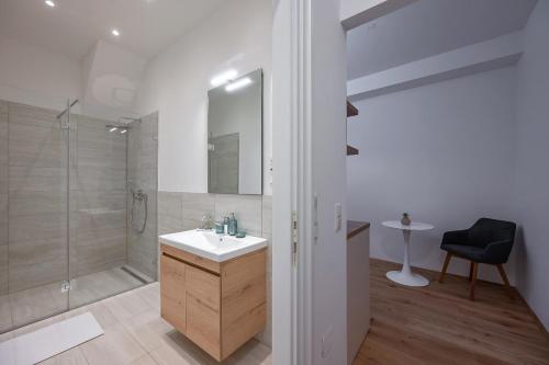 1 BDR - Apartment Sunshine, right near Vienna's Old City
