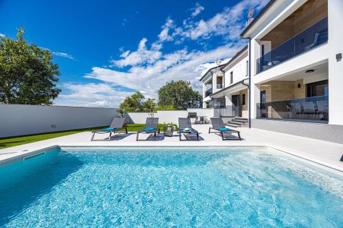 Polaris & Antares Villas
