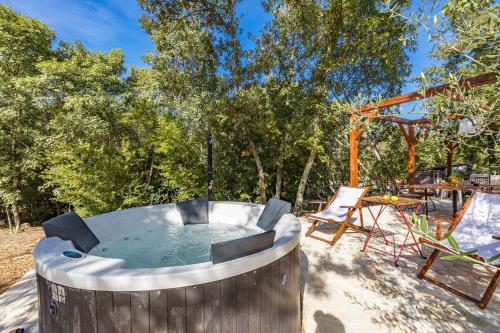 Paradiso Istriano with Jacuzzi