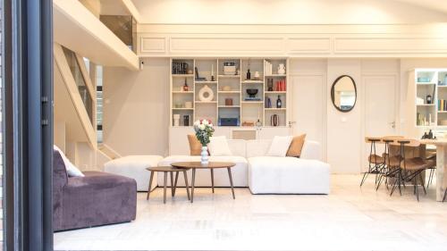 Villa de Luxe 18 Personnes avec Cinéma Privé, Spa, et Salle de Sport - Idéal Séjour Bien-Être