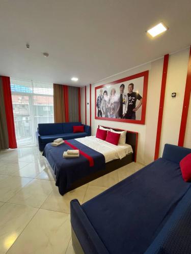Sea View Rock Hotel