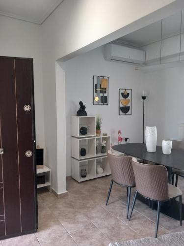 GKSuite Volos 2