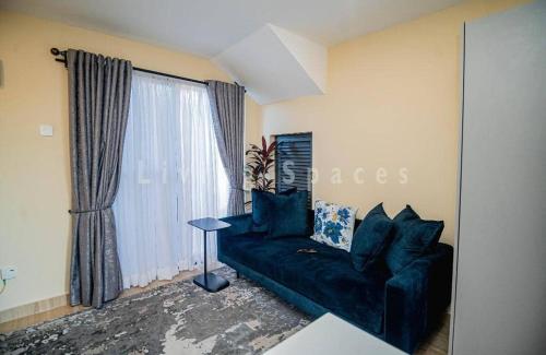 Un lugar para sentarse en Living Spaces Apartments