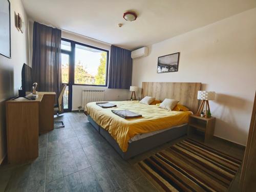 Postel nebo postele na pokoji v ubytování Friendly apartment -top location