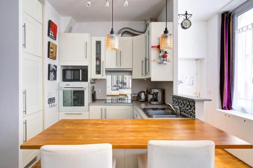 Apartment in le marais