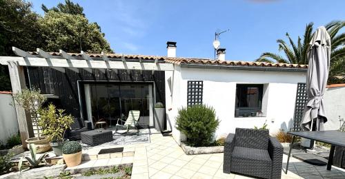 Maison au calme à l'orée d'un bois, proche plages