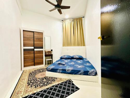 Ένα ή περισσότερα κρεβάτια σε δωμάτιο στο Lux Apartment Near Drawbridge