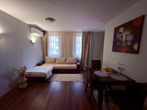 Ένα ή περισσότερα κρεβάτια σε δωμάτιο στο Florimont Heights Apart Complex