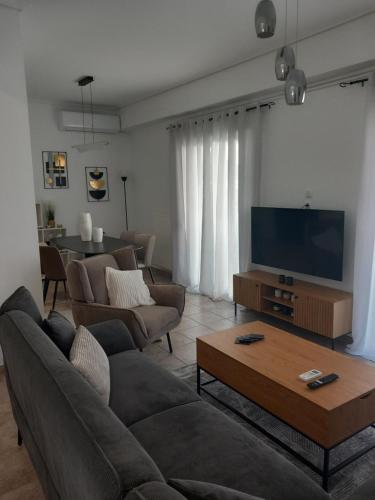 GKSuite Volos 2