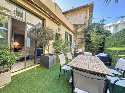 3-Bedroom house with terrace 5 minutes walking from La Croisette