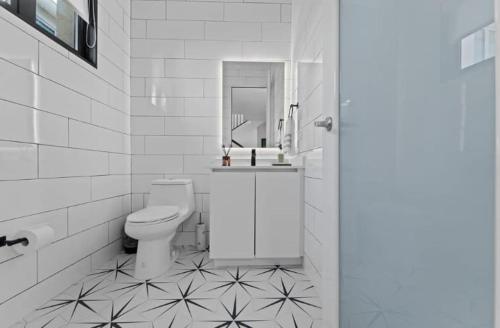 Bilik mandi di 3 BR - Villa Horizon