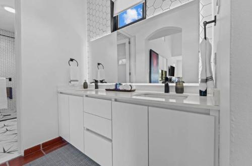 Bilik mandi di 3 BR - Villa Horizon
