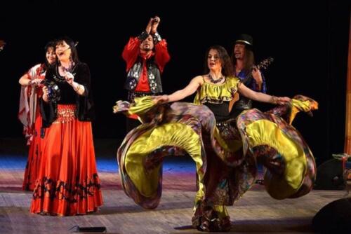 a group of women on horses on a stage at Boutique Hotel California in Odesa