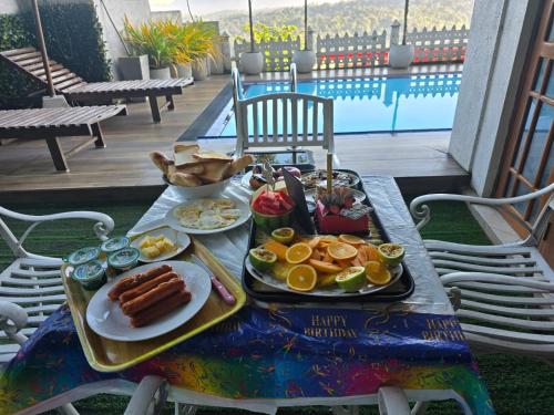 Đồ ăn tại/gần căn hộ