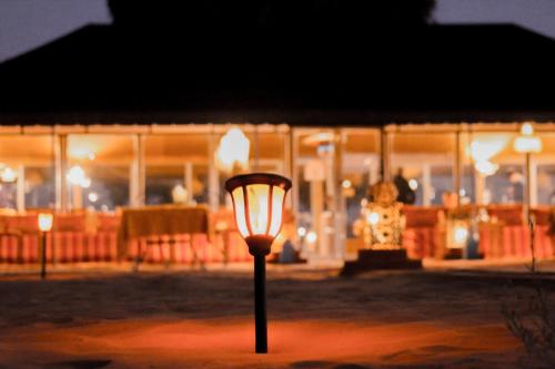 Restaurace v ubytování Glamorous Luxury Camp