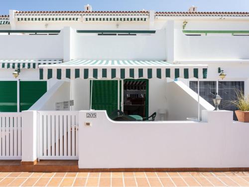 Live Costa del silencio Don Jose 2-0-5